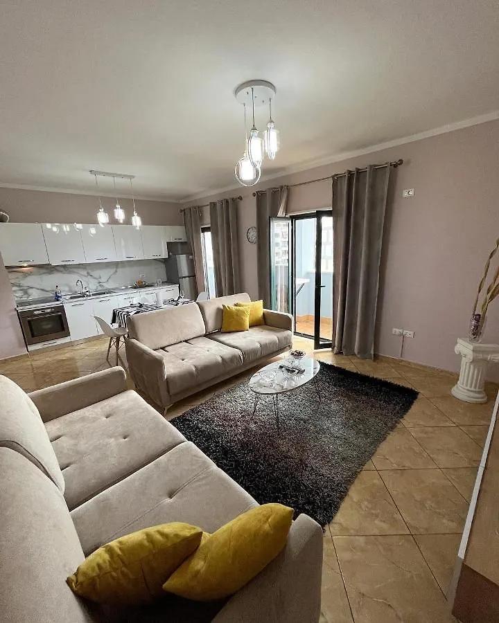 Center Apartment Easy Tirana