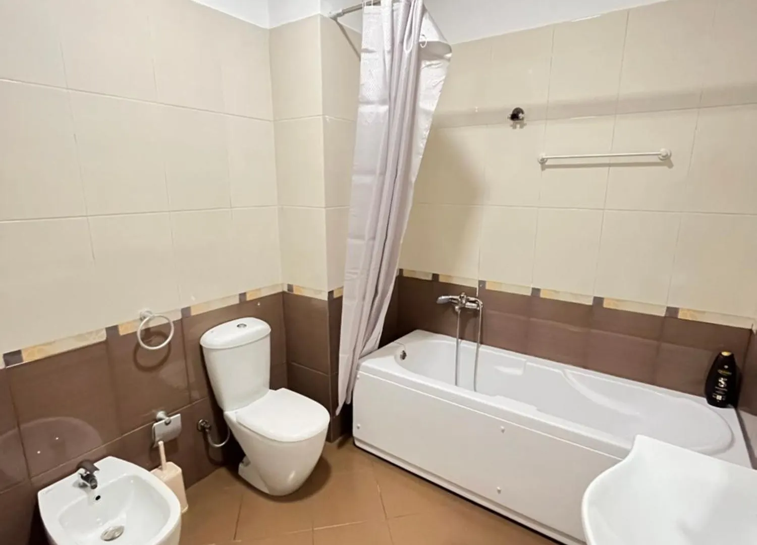Center Apartment Easy Tirana 0*,  Albania