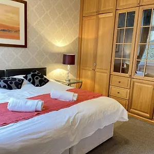 https://aouane-royal-mile-mansions.edinburghhotelsuk.org