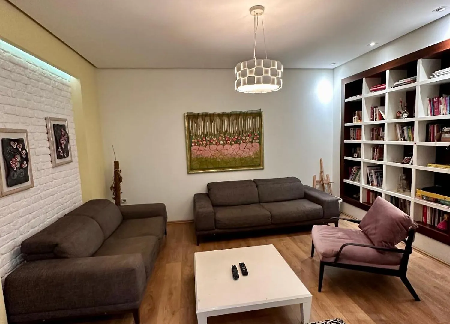 Center Apartment Easy Tirana