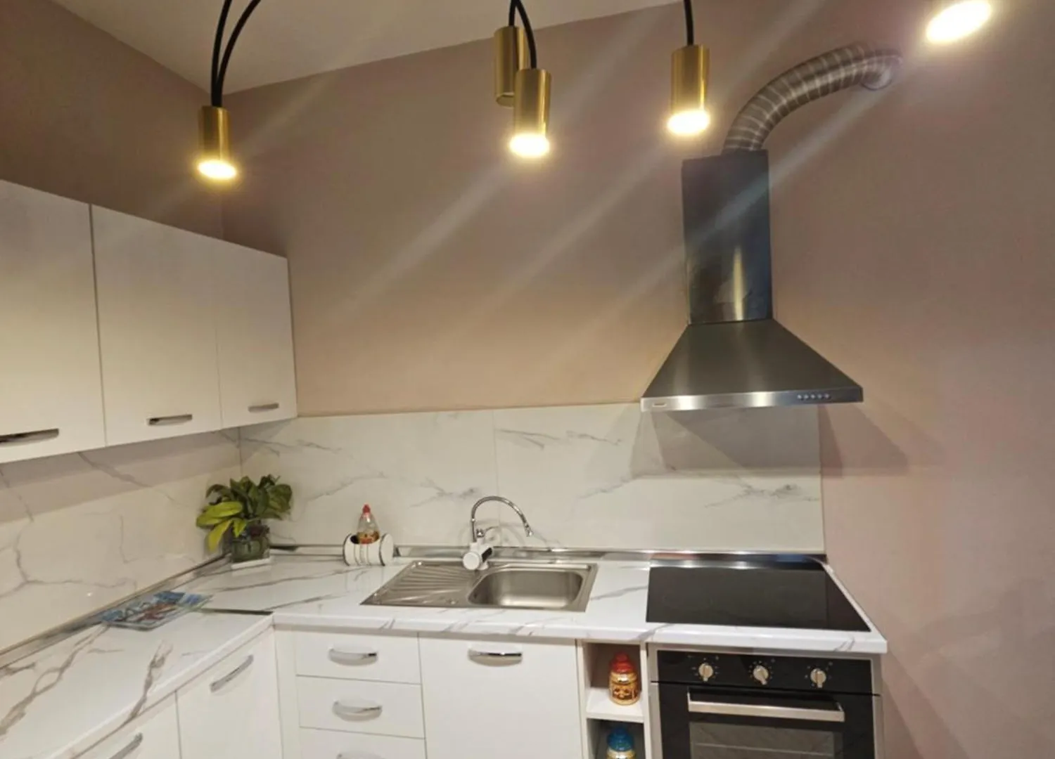 Center Apartment Easy Tirana