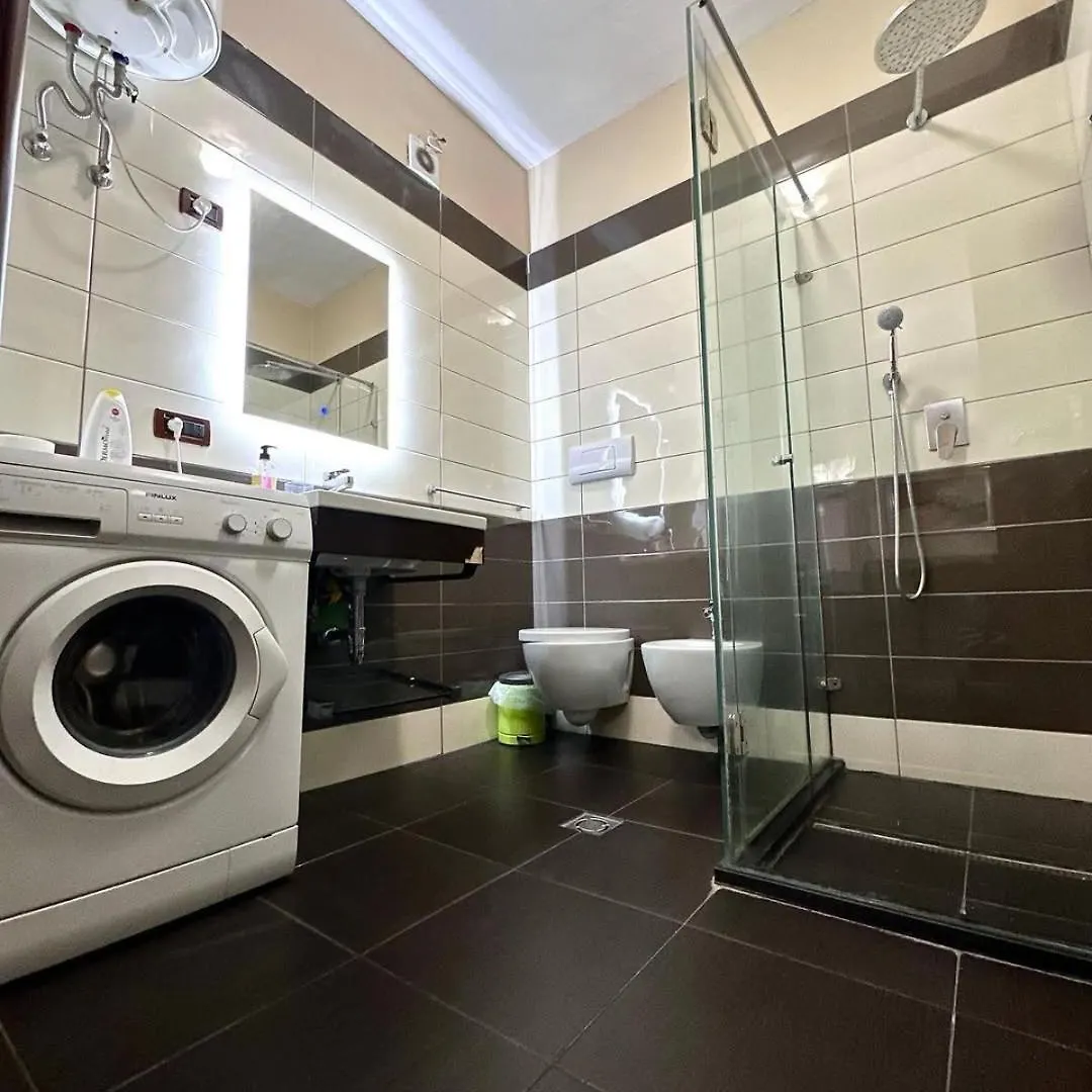 Center Apartment Easy Tirana