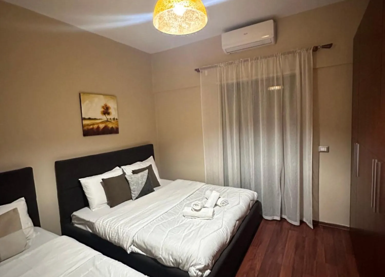 Center Apartment Easy Tirana
